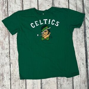 Boston Celtics NBA Basketball Sports Crewneck Green Tshirt